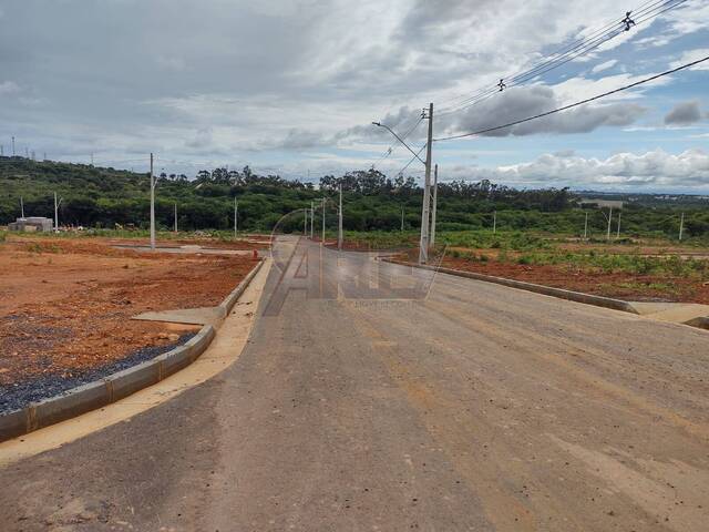 #3638 - Lotes Financiados para Venda em Montes Claros - MG - 1