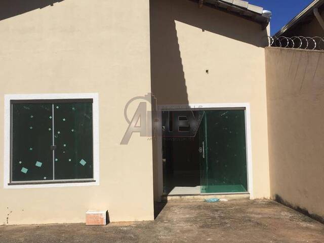 #3744 - Casa para Venda em Montes Claros - MG