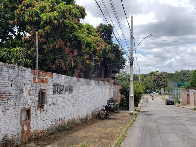 #3841 - Área para Venda em Montes Claros - MG