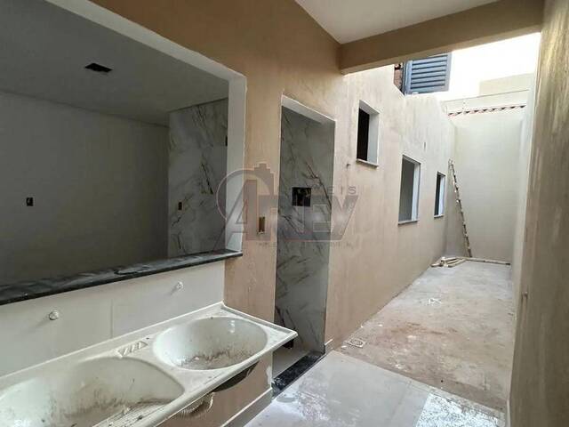 #4041 - Casa Nova para Venda em Montes Claros - MG - 3