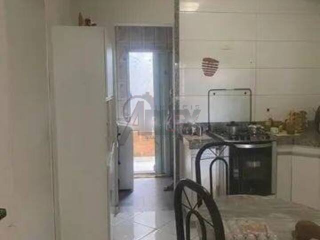 #4096 - Casa para Venda em Montes Claros - MG