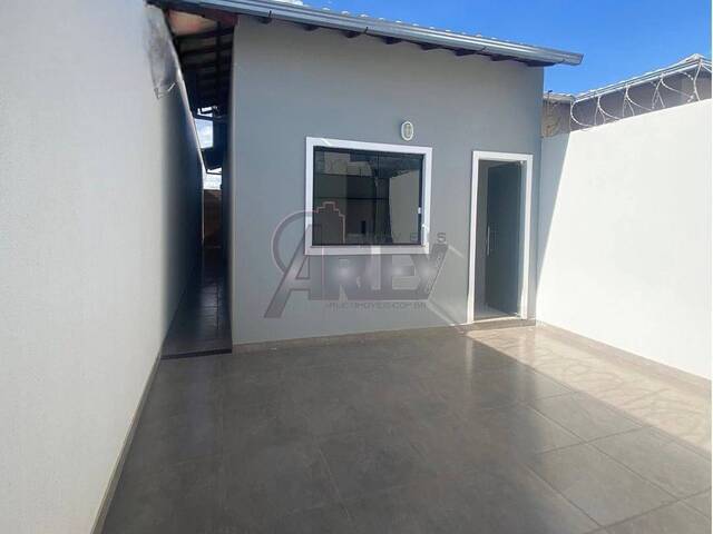 #4197 - Casa Nova para Venda em Montes Claros - MG - 1