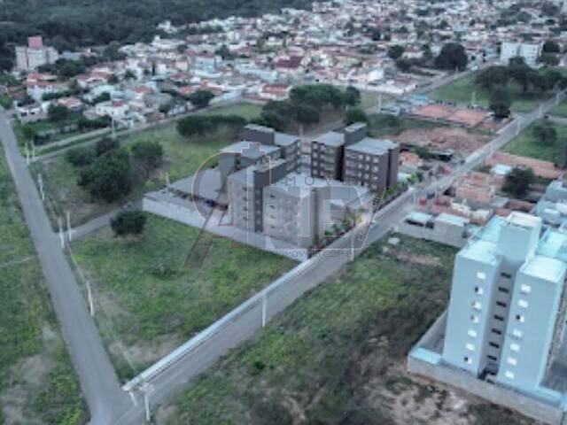 #4213 - Apartamento para Venda em Montes Claros - MG