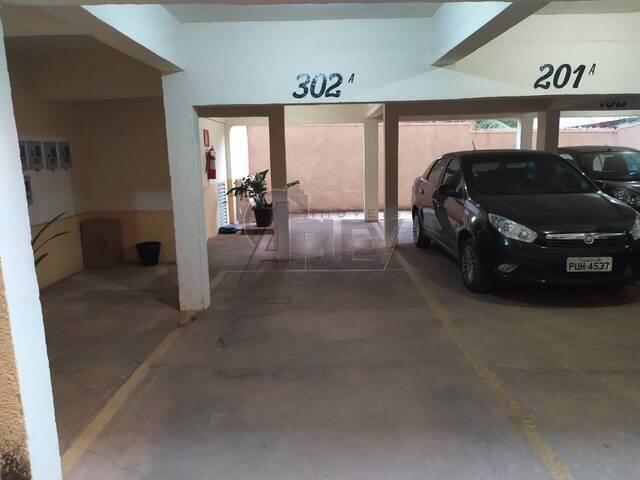 #4241 - Apartamento para Venda em Montes Claros - MG - 3