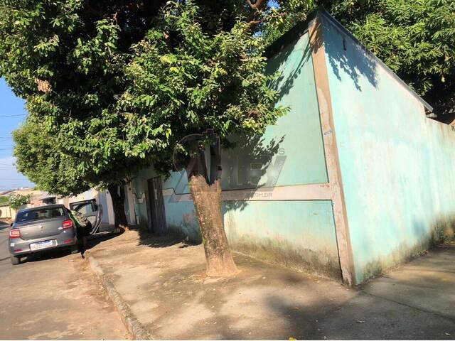 #4525 - Casa Usada para Venda em Montes Claros - MG - 1