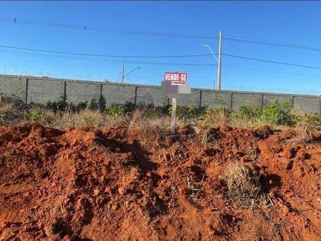 LOTES EM CONDOMINIO para Venda em Montes Claros - 5