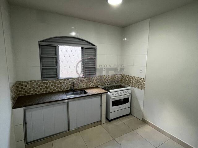 #4694 - Casa Usada para Venda em Montes Claros - MG - 3
