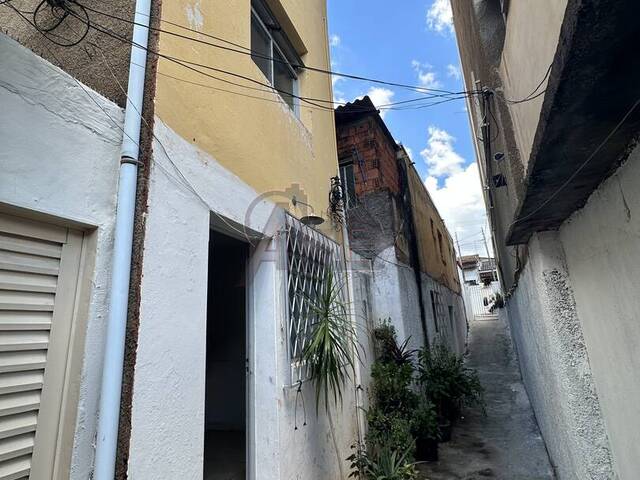 #4661 - Apartamento Usado para Venda em Montes Claros - MG - 1
