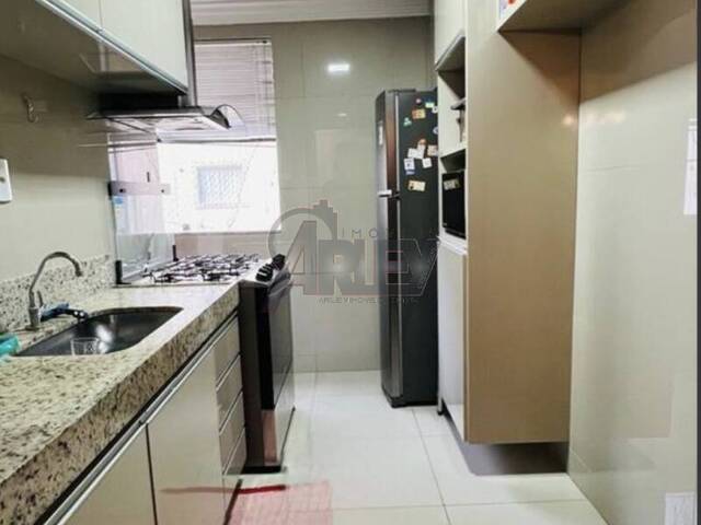 APARTAMENTO USADO para Venda em Montes Claros - 5