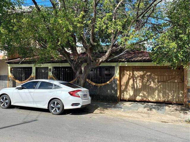 #4807 - Casa Usada para Venda em Montes Claros - MG - 1