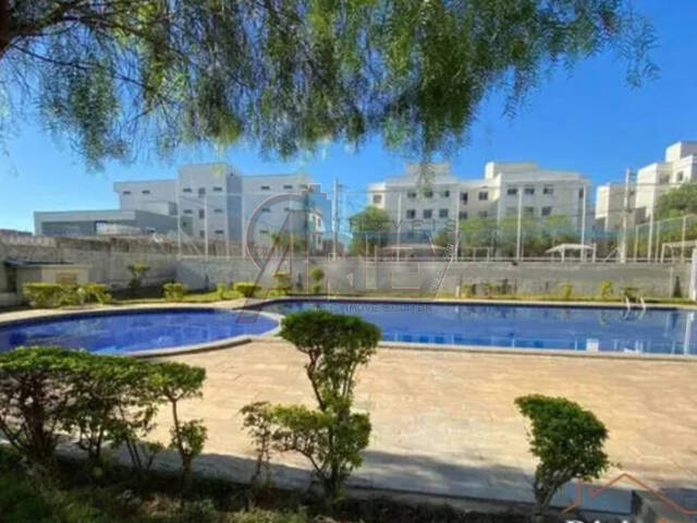 #4914 - Apartamento Usado para Venda em Montes Claros - MG - 2