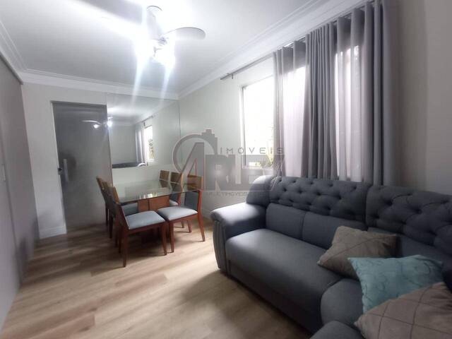 #4974 - Apartamento Usado para Venda em Montes Claros - MG - 2