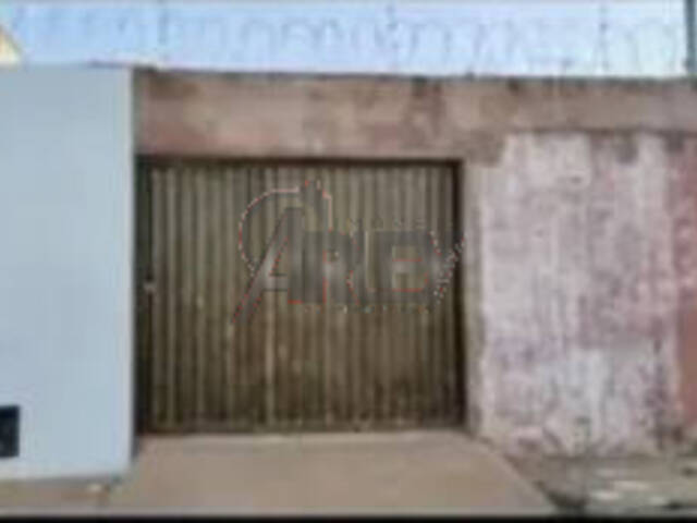 #5094 - Casa Usada para Venda em Montes Claros - MG - 1