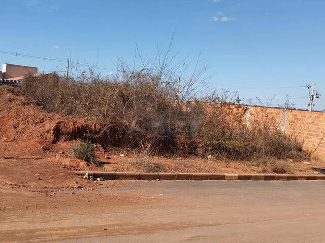 #5102 - Lote Particular para Venda em Montes Claros - MG - 2