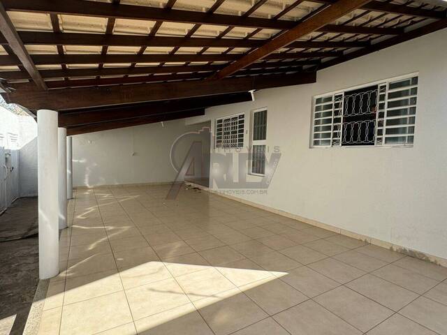 #5153 - Casa Usada para Venda em Montes Claros - MG - 1