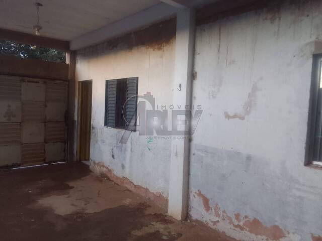 #5211 - Casa Usada para Venda em Montes Claros - MG - 1