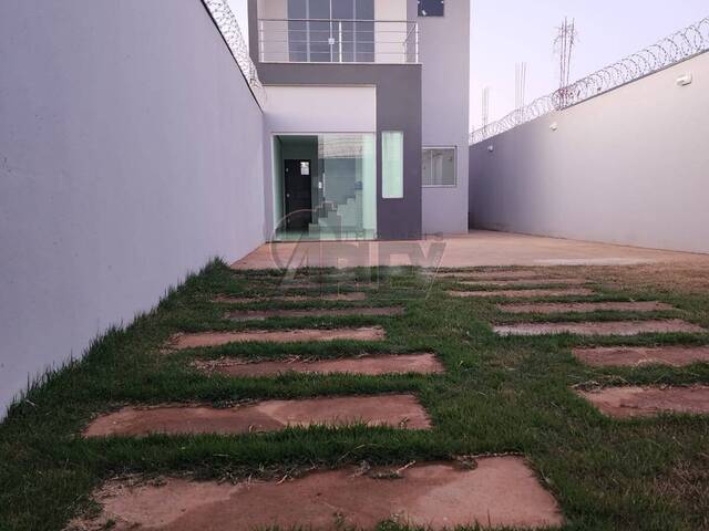 #5215 - Casa Nova para Venda em Montes Claros - MG - 2