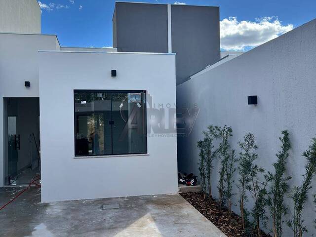 #5217 - Casa Nova para Venda em Montes Claros - MG - 1