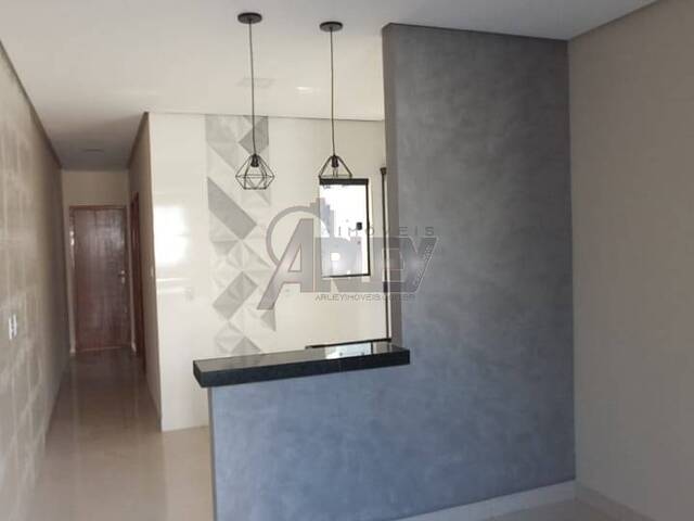 #5218 - Casa Nova para Venda em Montes Claros - MG - 2