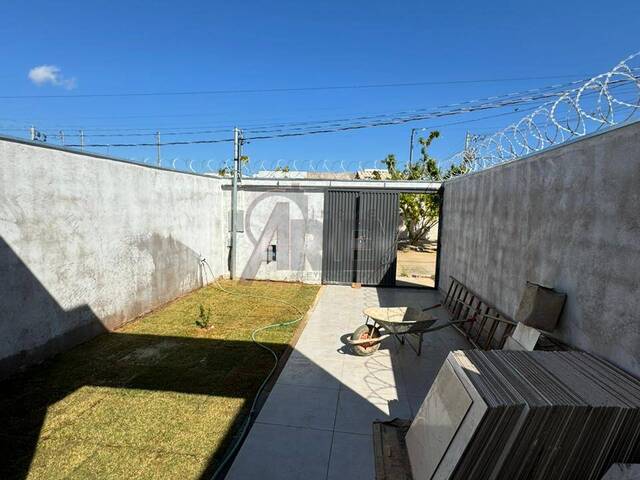 #5232 - Casa Nova para Venda em Montes Claros - MG - 3