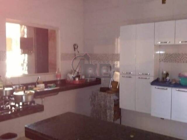 #5270 - Casa Usada para Venda em Montes Claros - MG - 1