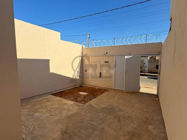 #5291 - Casa Nova para Venda em Montes Claros - MG - 2