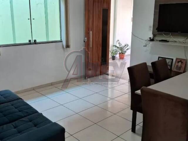 #5302 - Casa Usada para Venda em Montes Claros - MG - 1