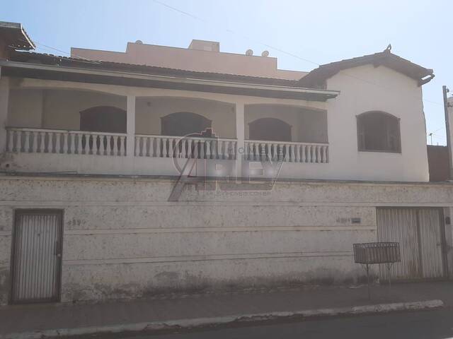 #5309 - Casa Usada para Venda em Montes Claros - MG - 1