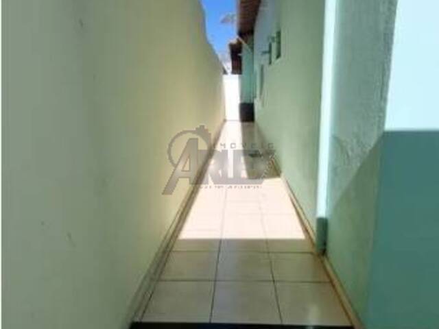 #5354 - CASA USADA / SBPE para Venda em Montes Claros - MG - 2
