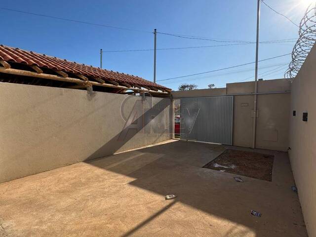 #5366 - Casa Usada para Venda em Montes Claros - MG - 3