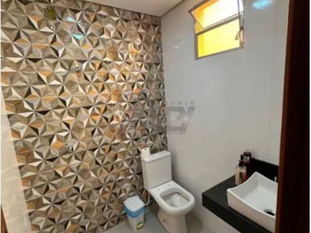 APARTAMENTO USADO para Venda em Montes Claros - 5