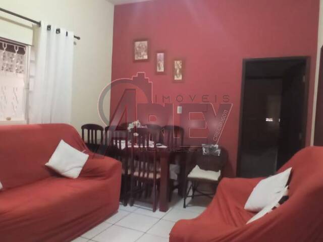 CASAS USADA / SBPE para Venda em Montes Claros - 5
