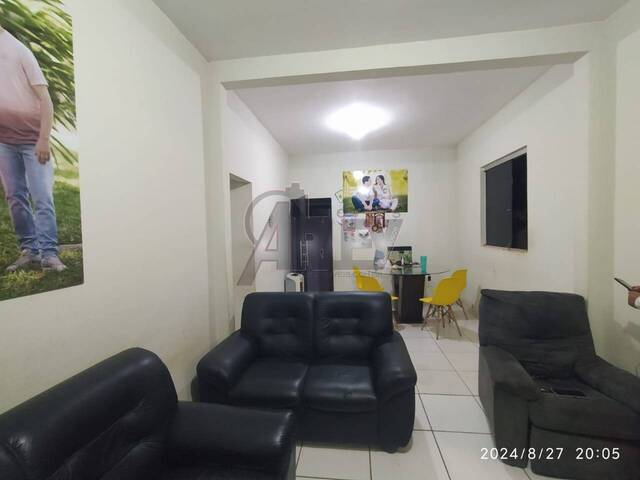 #5401 - Casa Usada para Venda em Montes Claros - MG - 1