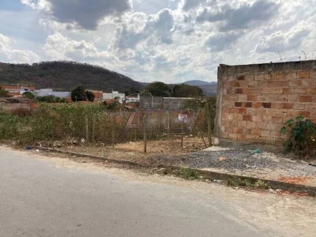 #5456 - Lote Particular para Venda em Montes Claros - MG - 1
