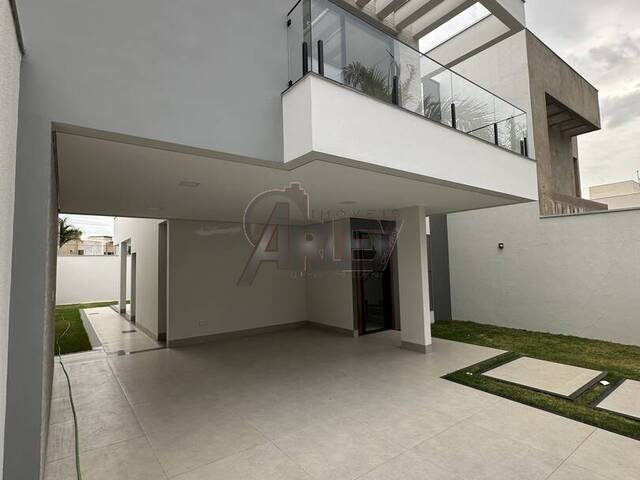 #5497 - Casa Usada para Venda em Montes Claros - MG - 1