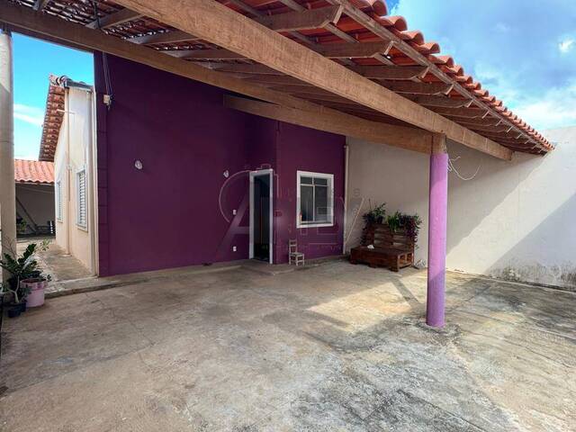 #5556 - Casa Usada para Venda em Montes Claros - MG - 3