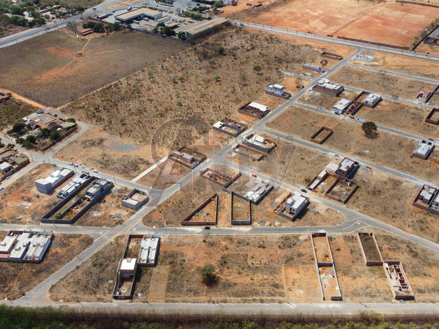 LOTES PARTICULAR para Venda em Montes Claros - 4
