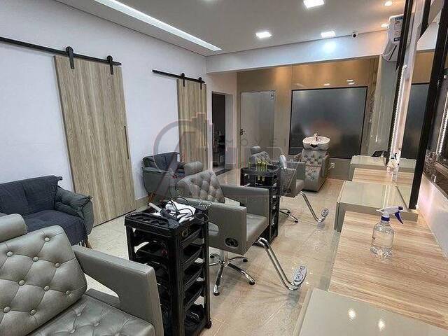 #5547 - Comercial para Venda em Montes Claros - MG - 2