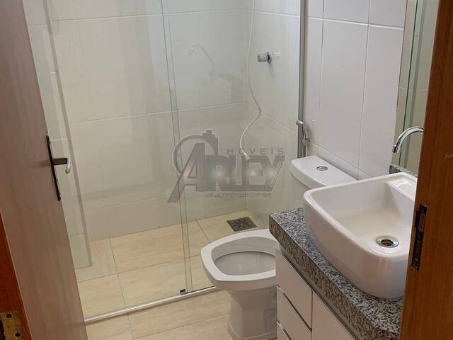APARTAMENTO USADO para Venda em Montes Claros - 5