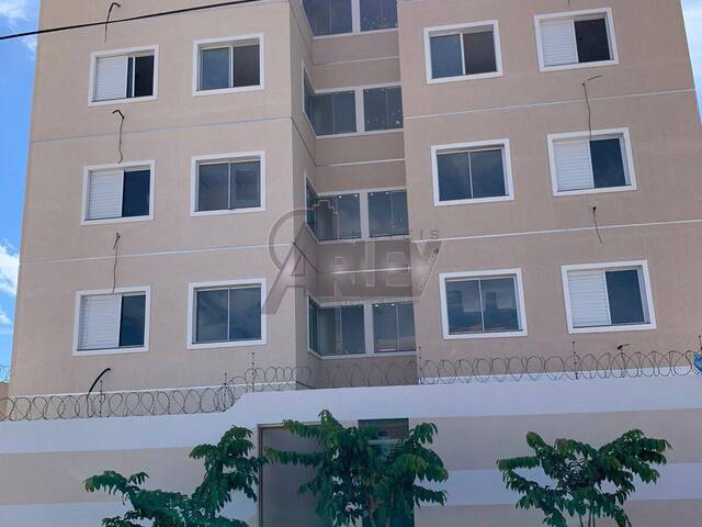 #5575 - Apartamento Novo para Venda em Montes Claros - MG - 1
