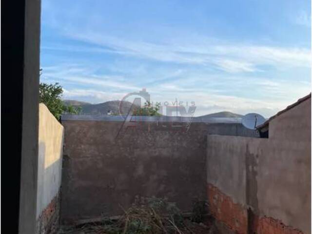 #5585 - Casa Nova para Venda em Montes Claros - MG - 3