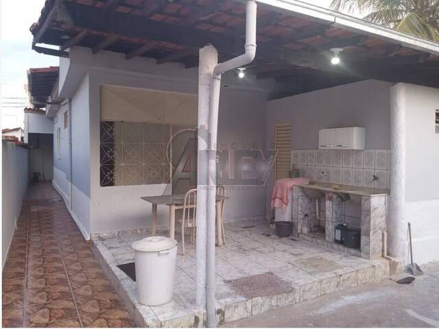 #5604 - Casa Usada para Venda em Montes Claros - MG - 1