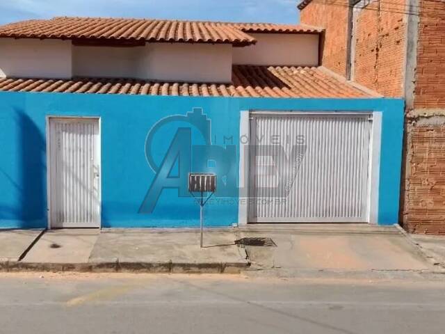 #5616 - Casa Usada para Venda em Montes Claros - MG - 3