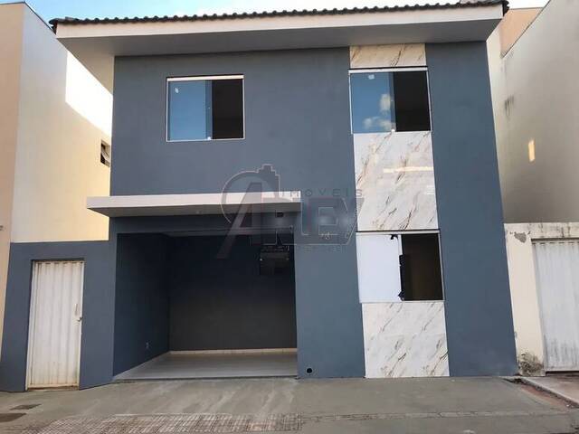 #5636 - Casa em Condominio para Venda em Montes Claros - MG - 1