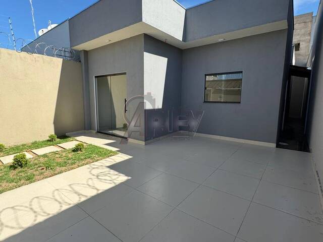 #5599 - Casa Nova para Venda em Montes Claros - MG - 2
