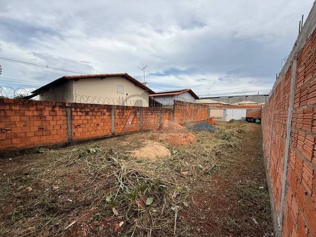 #5667 - Área para Venda em Montes Claros - MG - 1