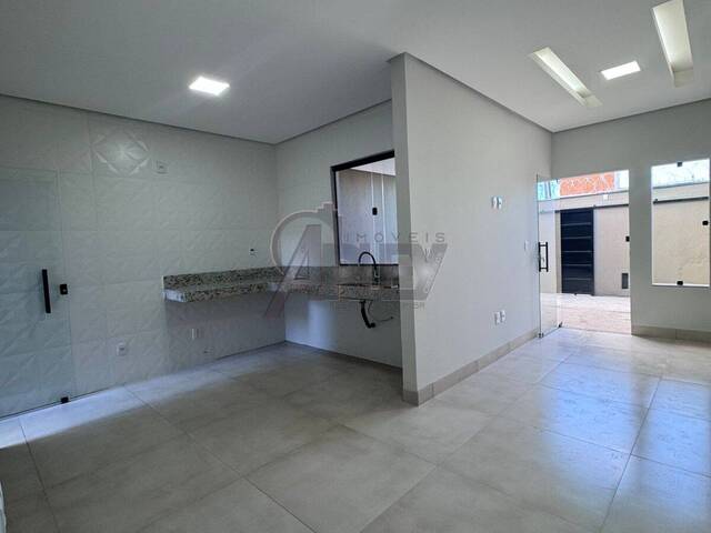#5701 - Casa Nova para Venda em Montes Claros - MG - 3