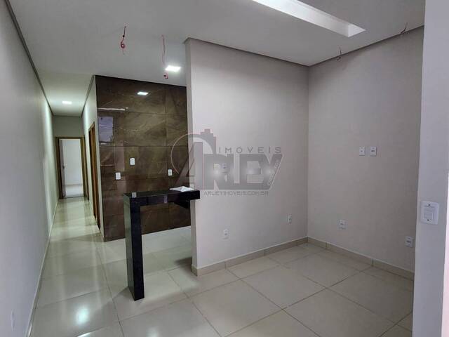 #5734 - Casa Nova para Venda em Montes Claros - MG - 2