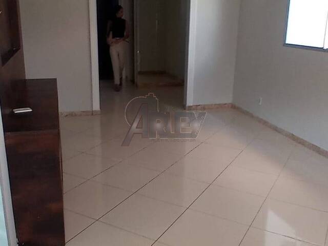 #5826 - Casa Usada para Venda em Montes Claros - MG - 3