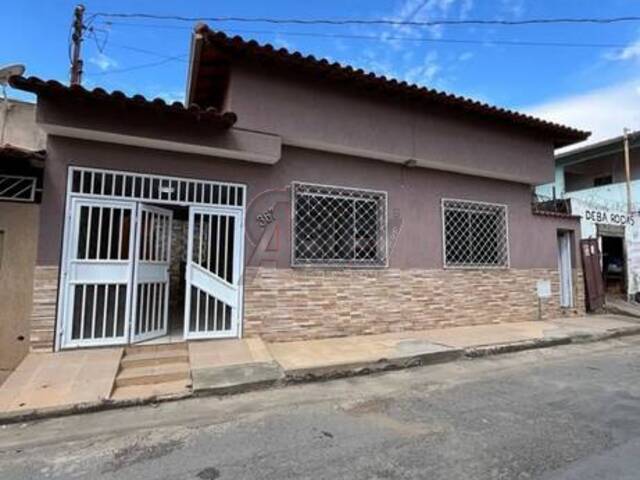 Venda em Morrinhos - Montes Claros